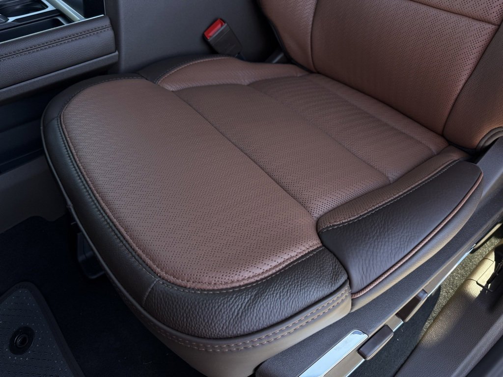 New 2026 Ford F250 King Ranch w/ Chrome Package image 24