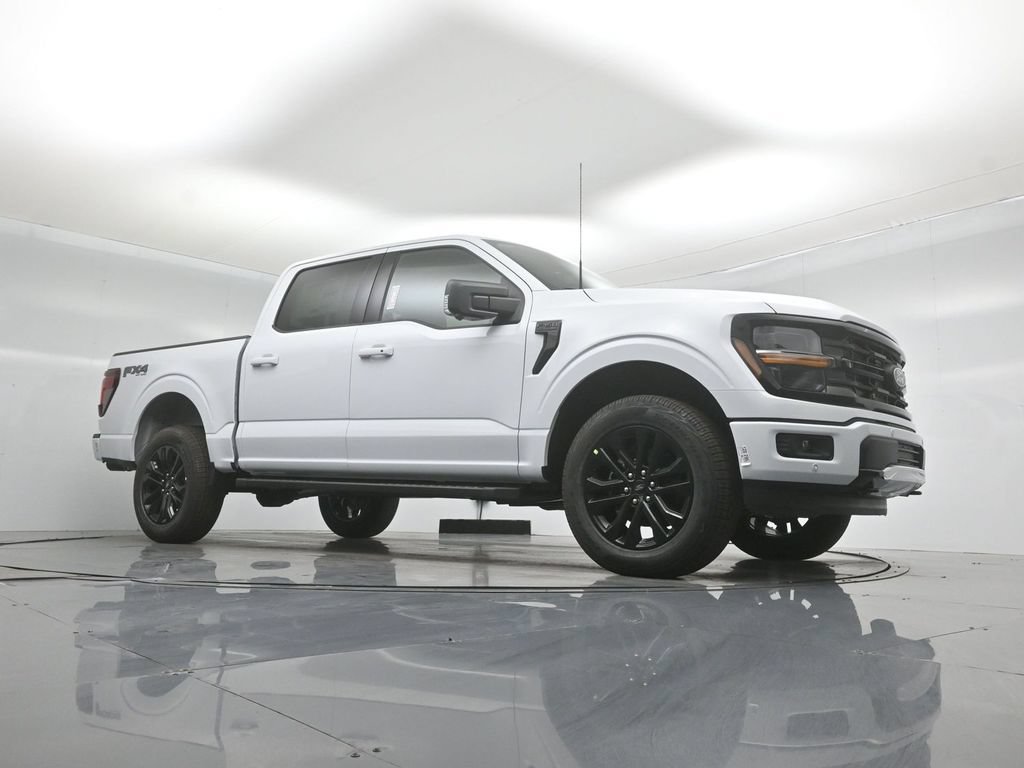 New 2026 Ford F150 XLT w/ Equipment Group 302A MID AWD/4WD image 3