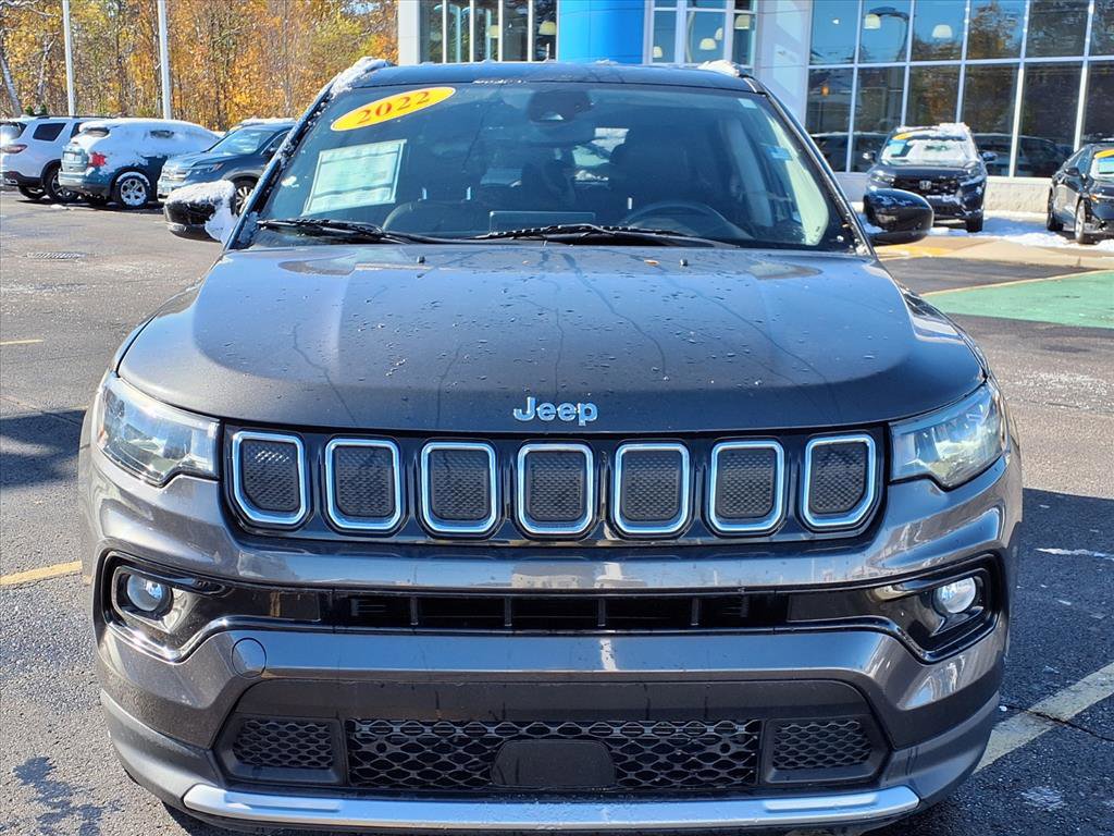 Used 2022 Jeep Compass Limited image 2