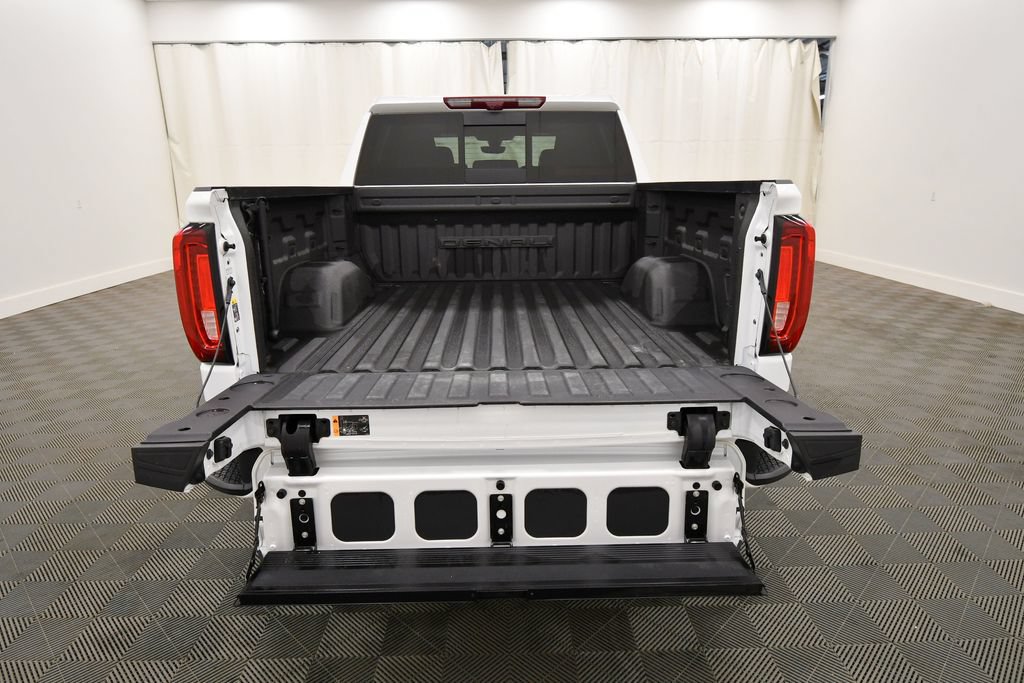 Used 2021 GMC Sierra 1500 Denali w/ Denali Ultimate Package AWD/4WD image 7