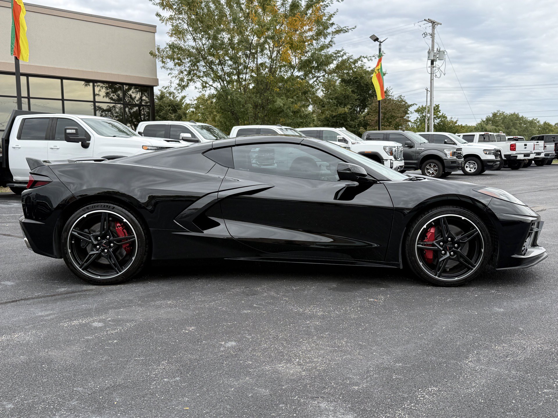 Used 2023 Chevrolet Corvette Stingray Preferred Cpe w/ Z51 Performance Package RWD image 9