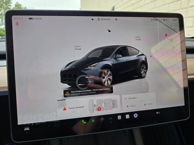 Used 2024 Tesla Model Y Long Range AWD/4WD image 38
