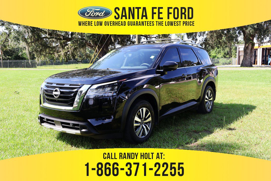 Used 2023 Nissan Pathfinder SL