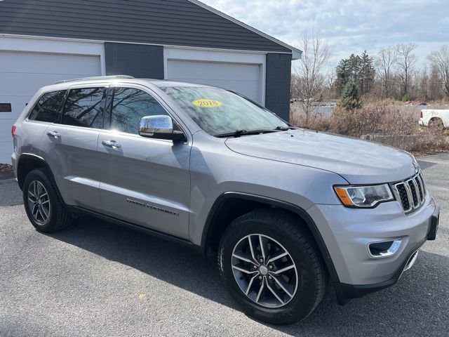 Used 2018 Jeep Grand Cherokee Limited AWD/4WD image 6