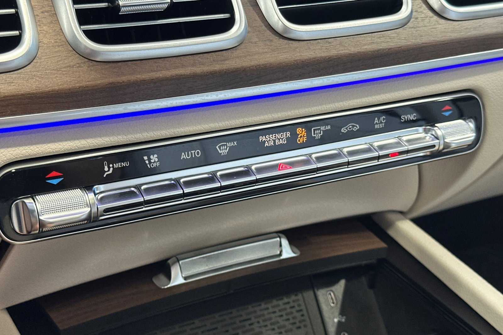 New 2026 Mercedes-Benz GLE 450 4MATIC image 21