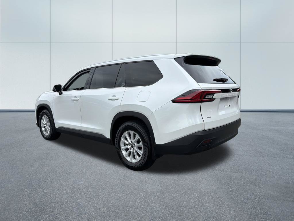 Used 2026 Toyota Grand Highlander AWD image 7