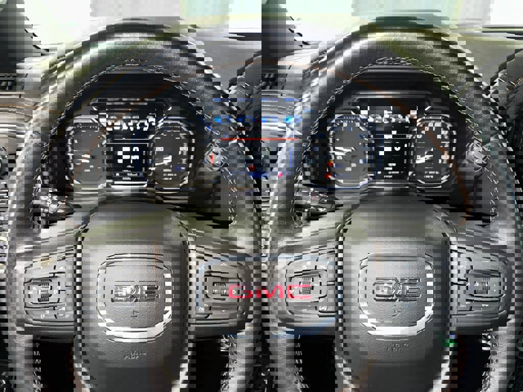 Certified 2021 GMC Sierra 2500 AT4 w/ AT4 Premium Plus Package image 8