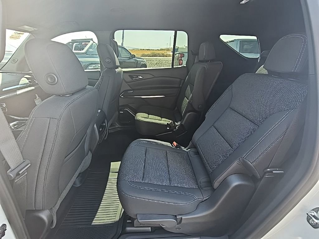 New 2026 Chevrolet Traverse LT w/ Enhanced Driving Package image 11
