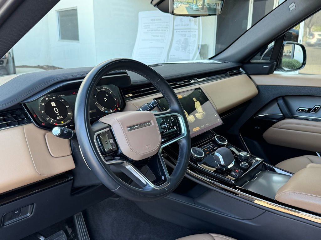 Used 2023 Land Rover Range Rover Sport SE image 23