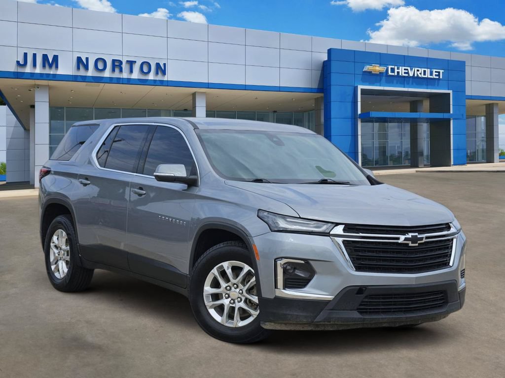 Used 2023 Chevrolet Traverse LS w/ Safety Package FWD 360° Tour