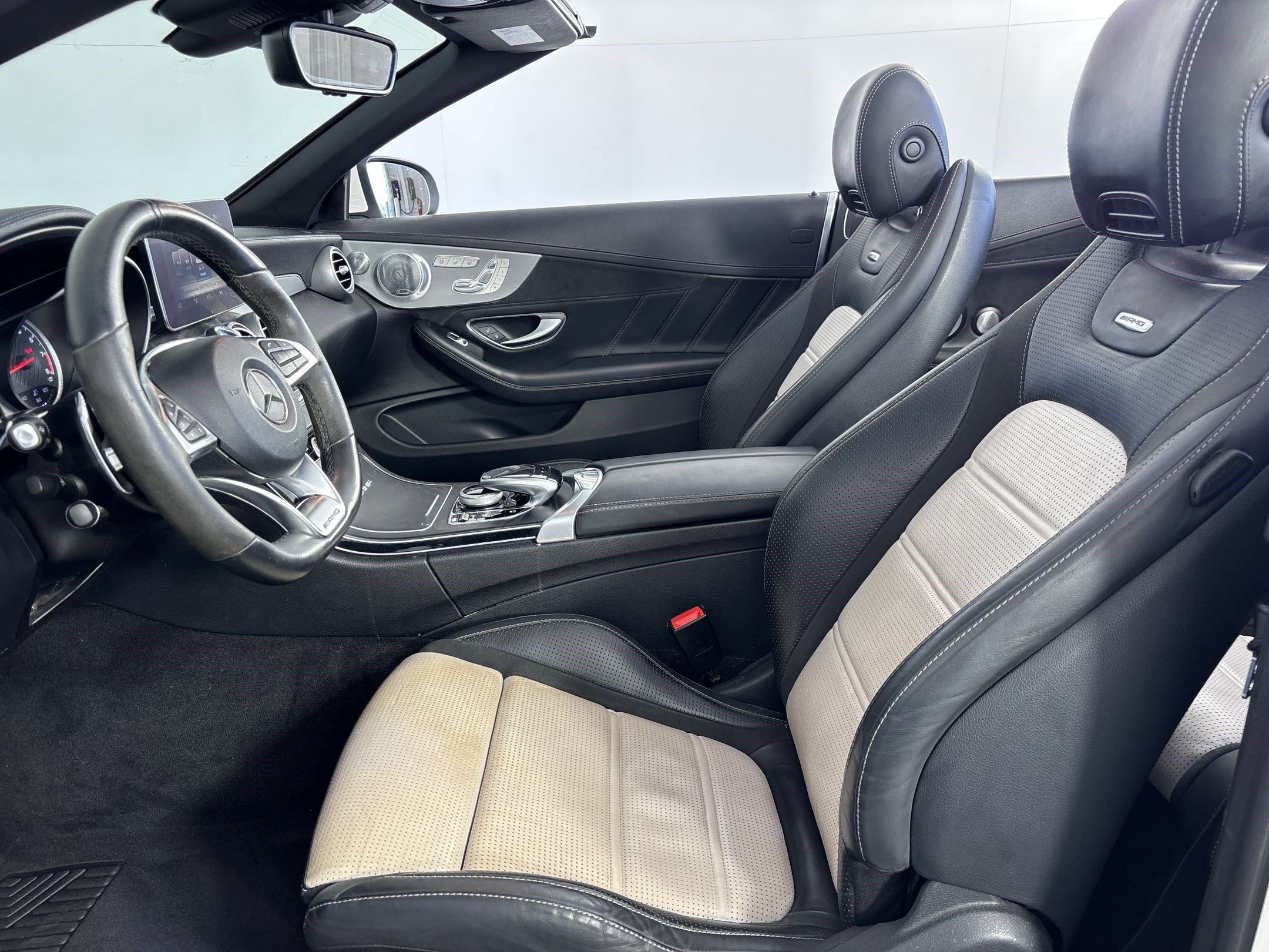 Used 2017 Mercedes-Benz C 63 AMG Cabriolet image 5