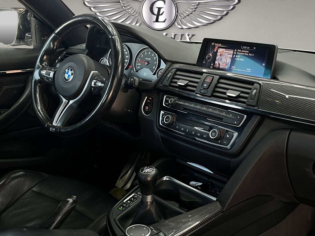 Used 2015 BMW M4 Coupe image 18