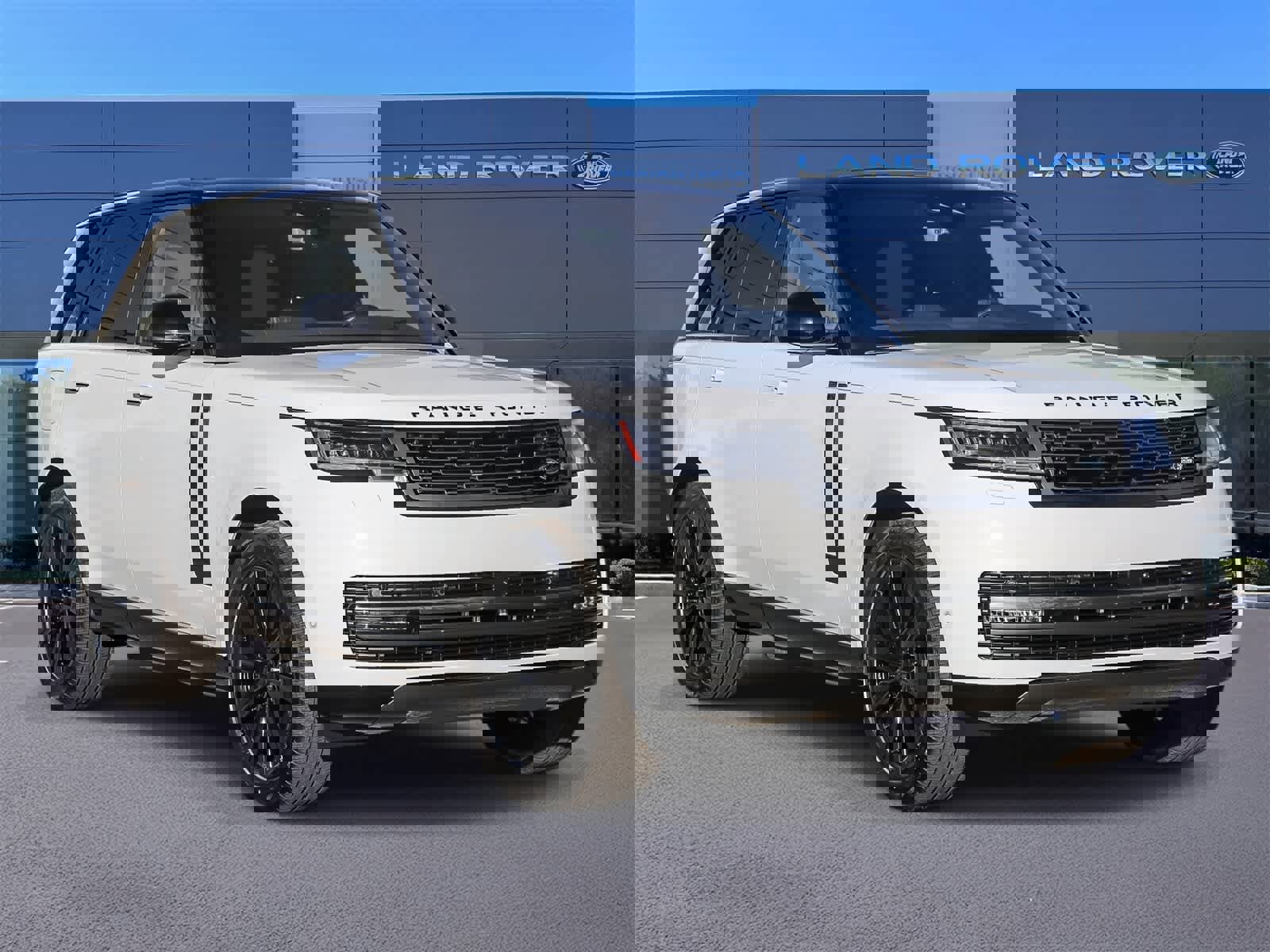 New 2026 Land Rover Range Rover SE image 3