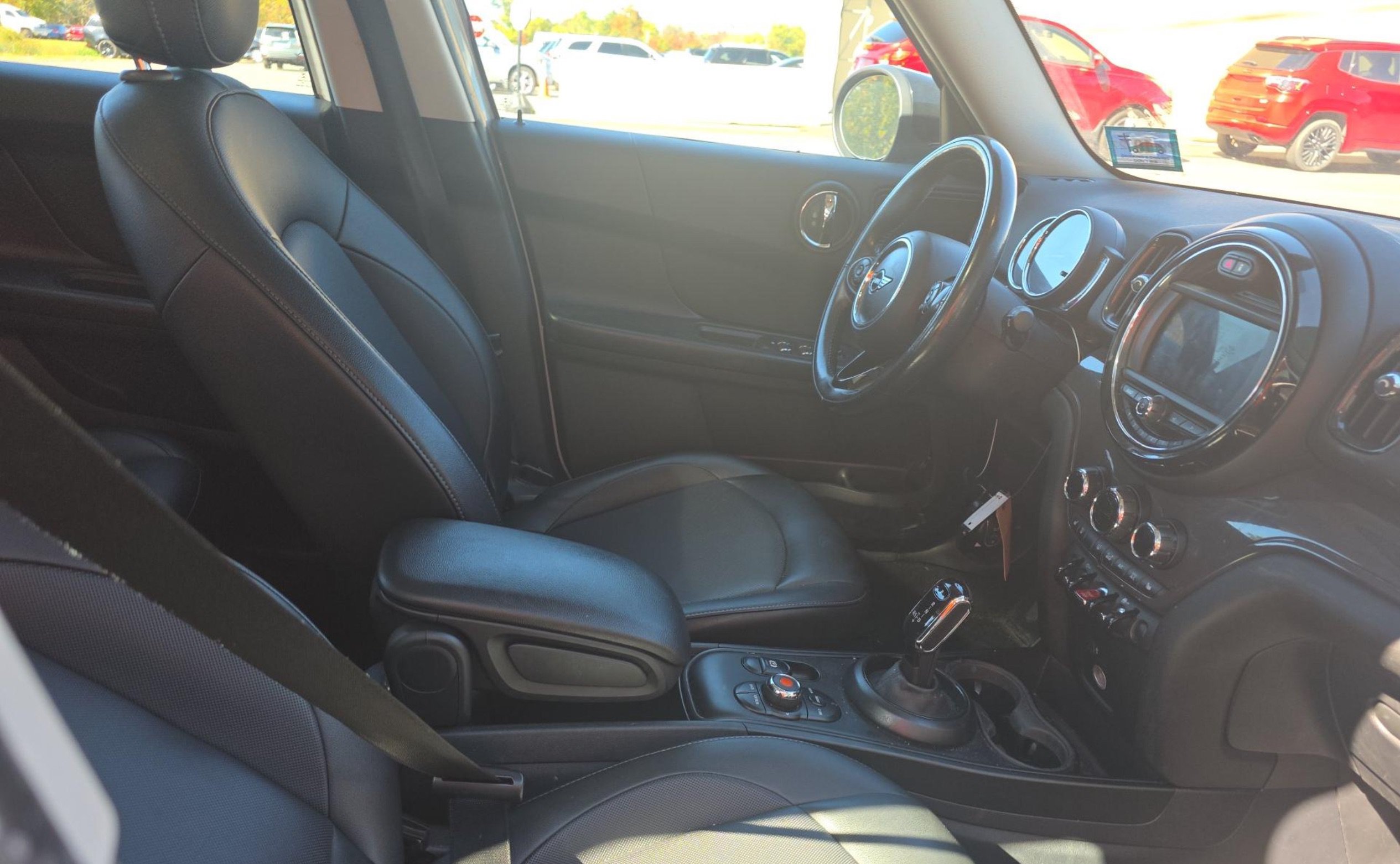 Used 2020 MINI Cooper Countryman ALL4 AWD/4WD image 6