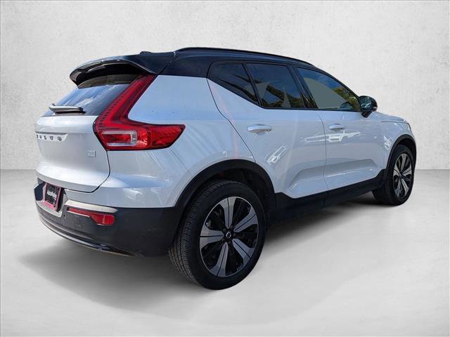 Certified 2023 Volvo XC40 Recharge Plus image 5