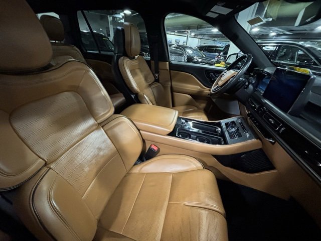 Used 2022 Lincoln Aviator Black Label w/ Dynamic Handling Package image 18
