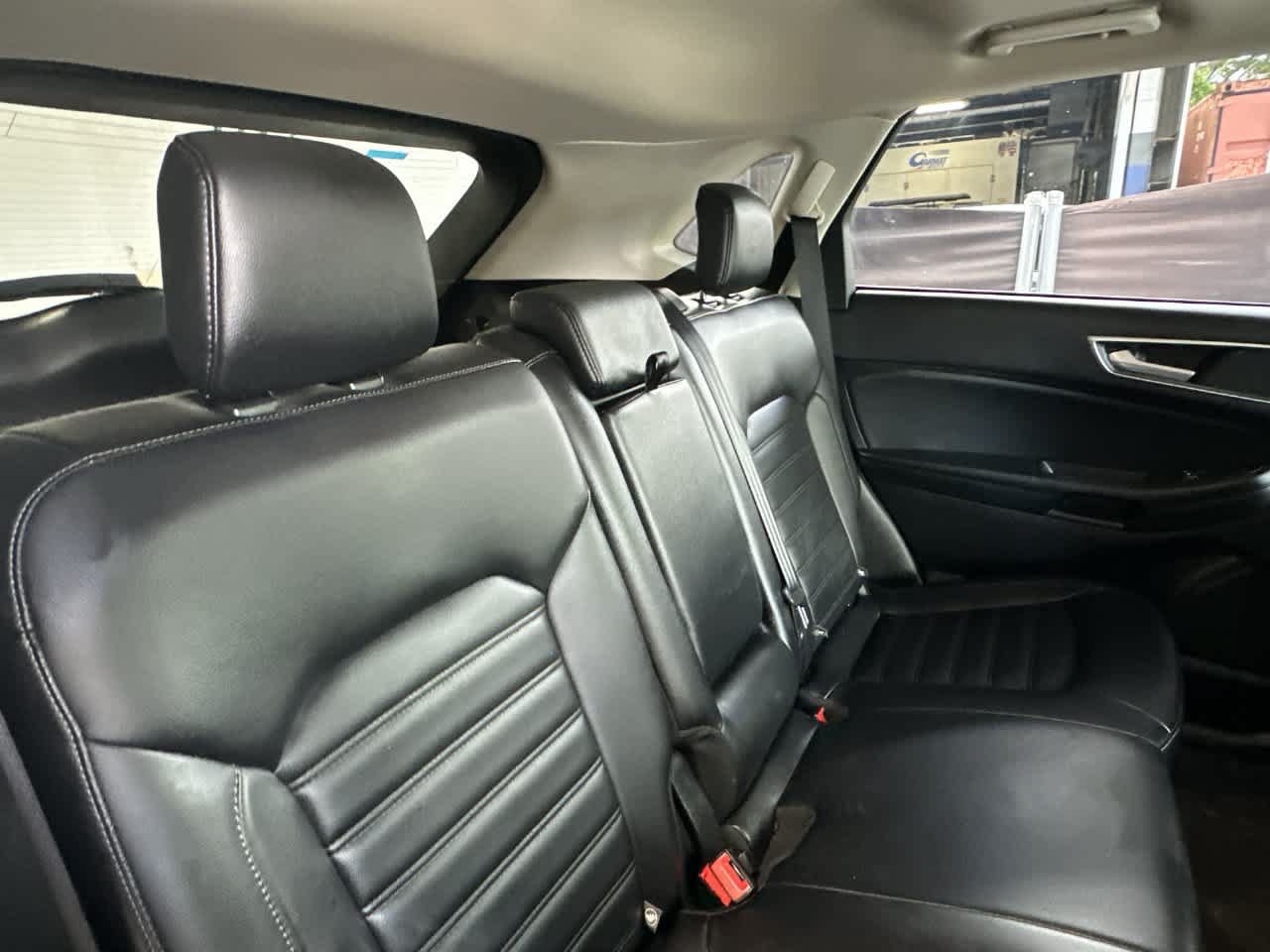 Used 2024 Ford Edge SEL AWD/4WD image 26