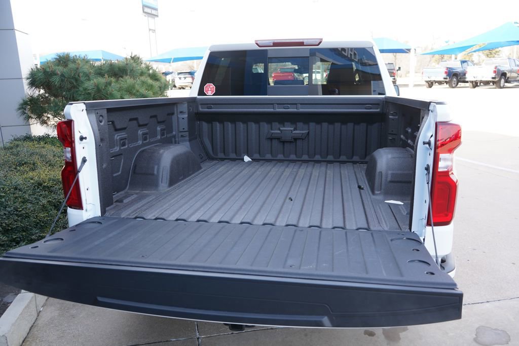 New 2026 Chevrolet Silverado 1500 RST image 18
