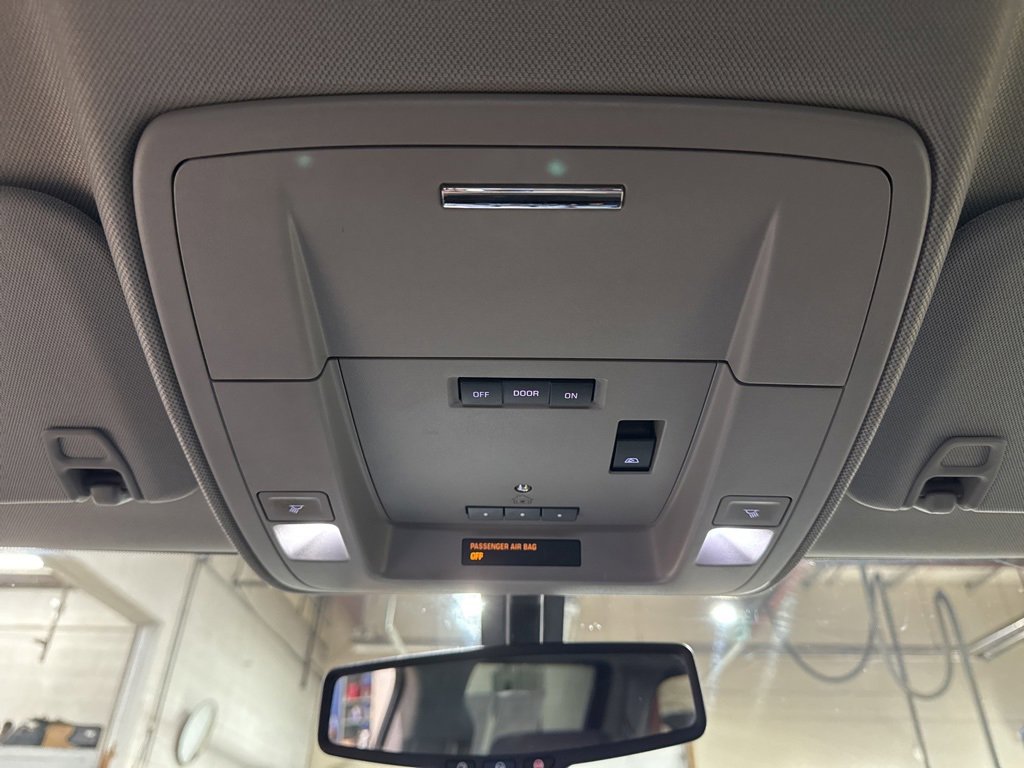 Used 2018 Chevrolet Silverado 1500 LT w/ All Star Edition image 27