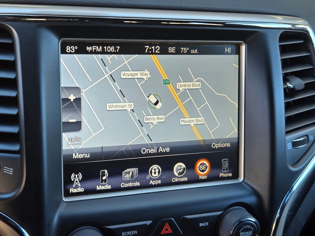 Used 2015 Jeep Grand Cherokee Altitude image 15