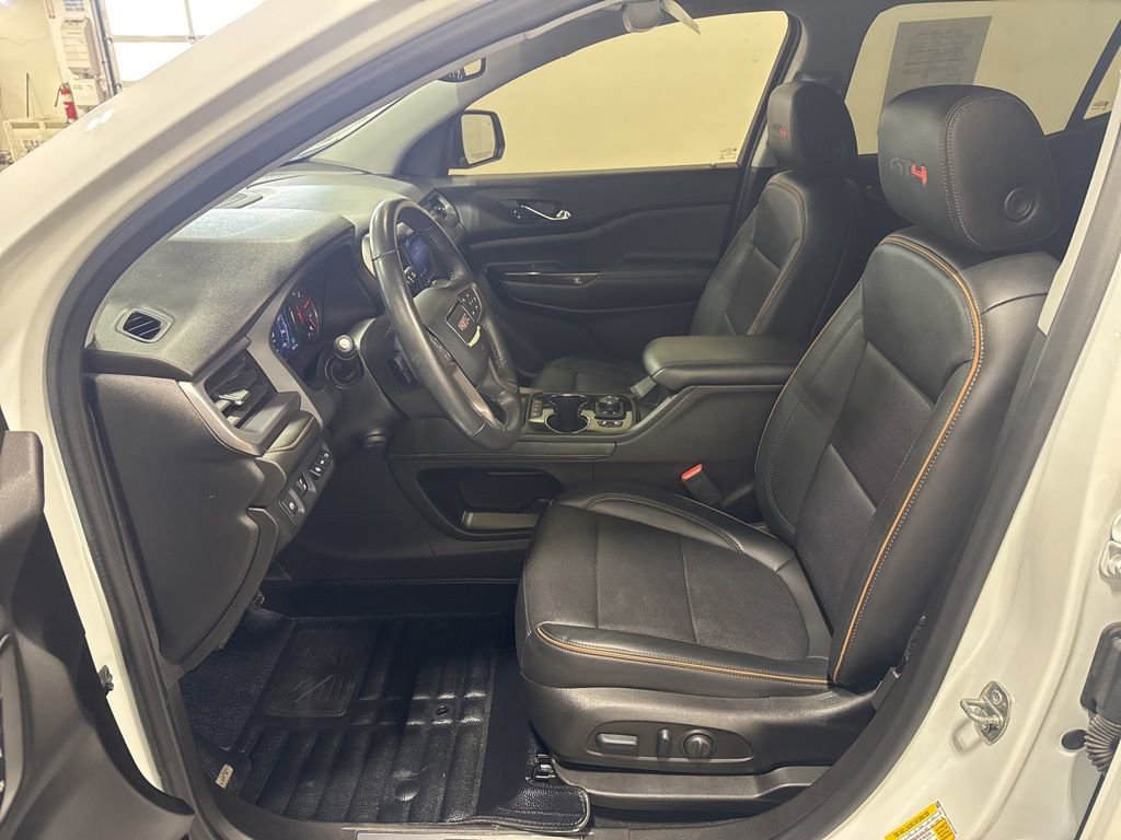 Used 2022 GMC Acadia AT4 w/ Technology Package image 22