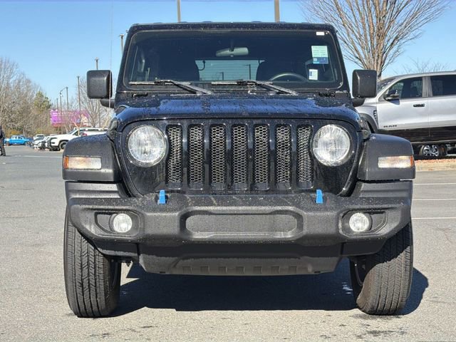 Used 2023 Jeep Wrangler Sport image 15