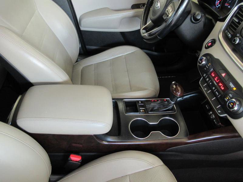 Used 2016 Kia Sorento EX w/ EX Premium Package image 34
