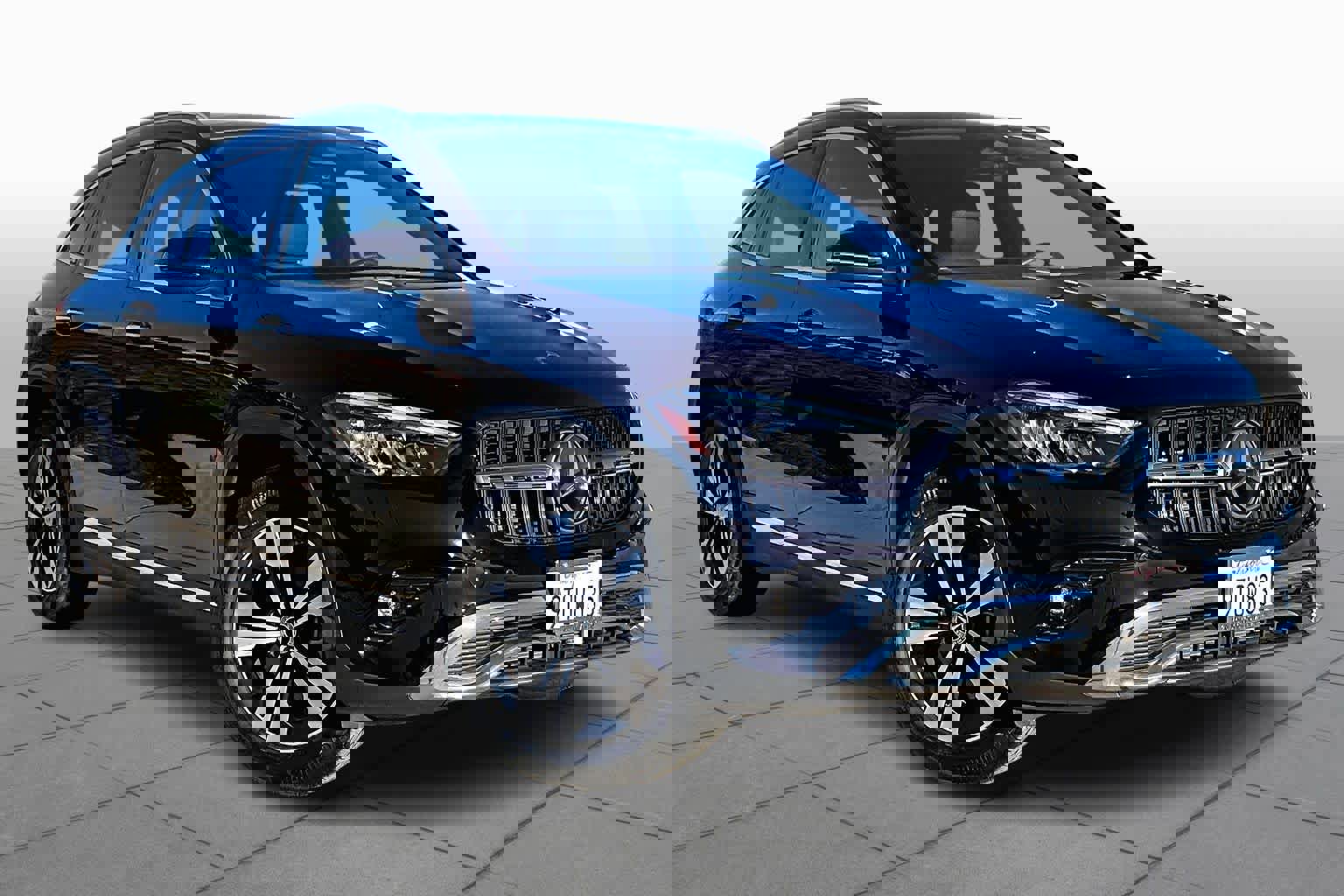 Used 2025 Mercedes-Benz GLA 250 image 2