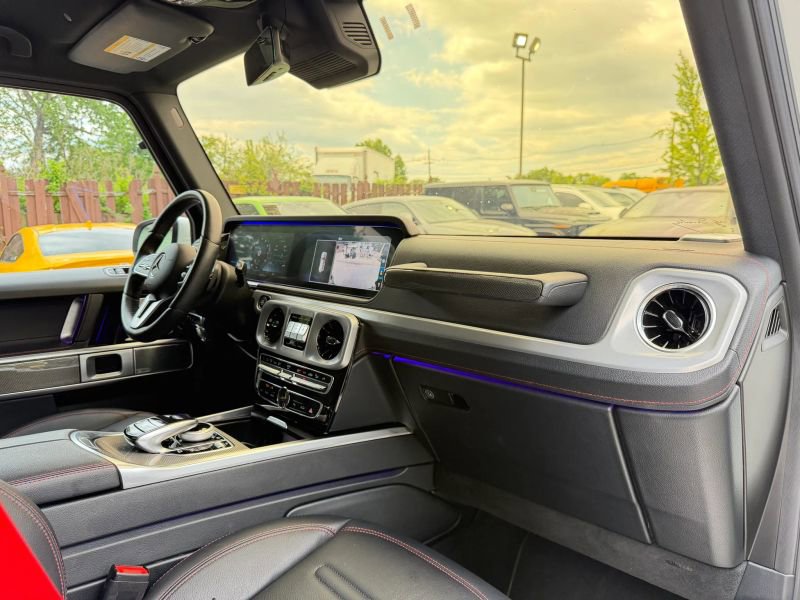 Used 2021 Mercedes-Benz G 550 image 31