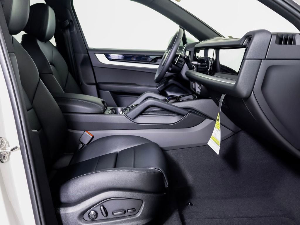 New 2026 Porsche Cayenne image 9