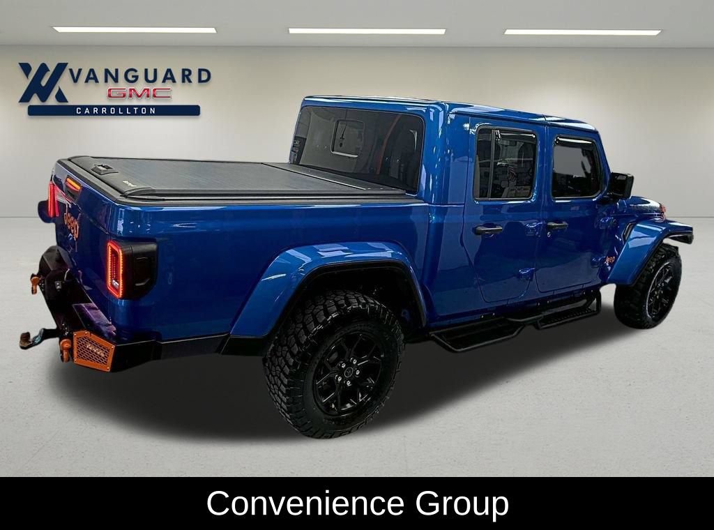 Used 2024 Jeep Gladiator Sport AWD/4WD image 3