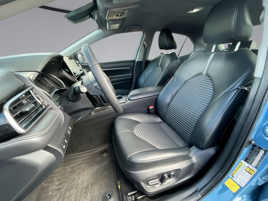 Used 2023 Toyota Camry SE FWD image 24