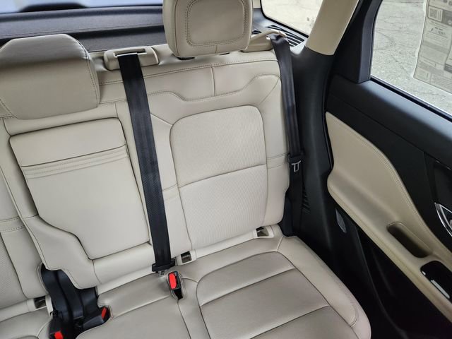 New 2026 Lincoln Corsair Reserve w/ Towing Package image 15