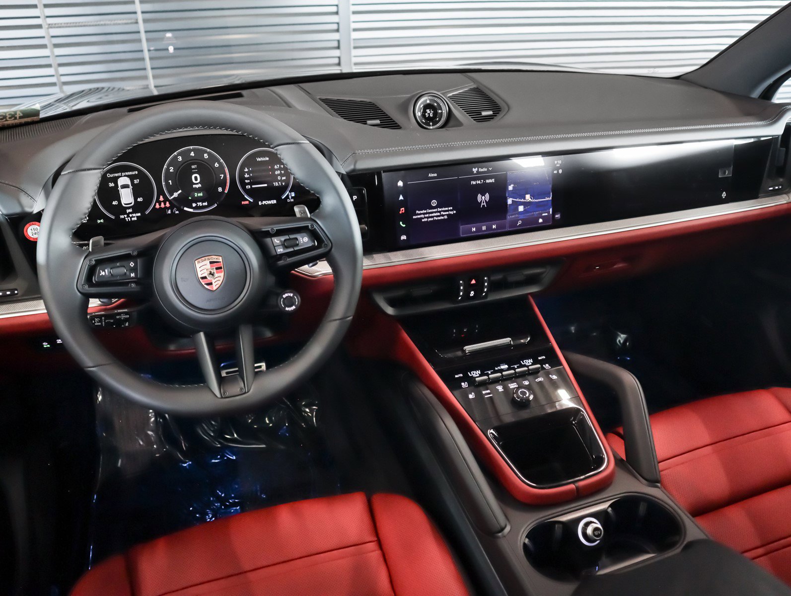 New 2026 Porsche Cayenne S image 18