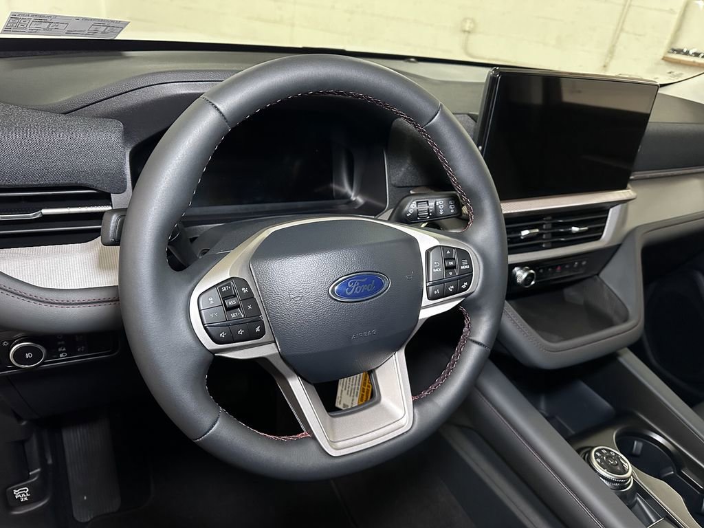 New 2026 Ford Explorer Active image 22