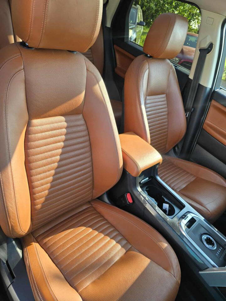 Used 2016 Land Rover Discovery Sport HSE Luxury image 6