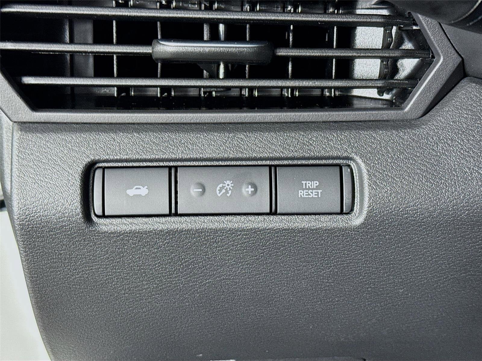 New 2026 Nissan Altima 2.5 SV FWD image 10