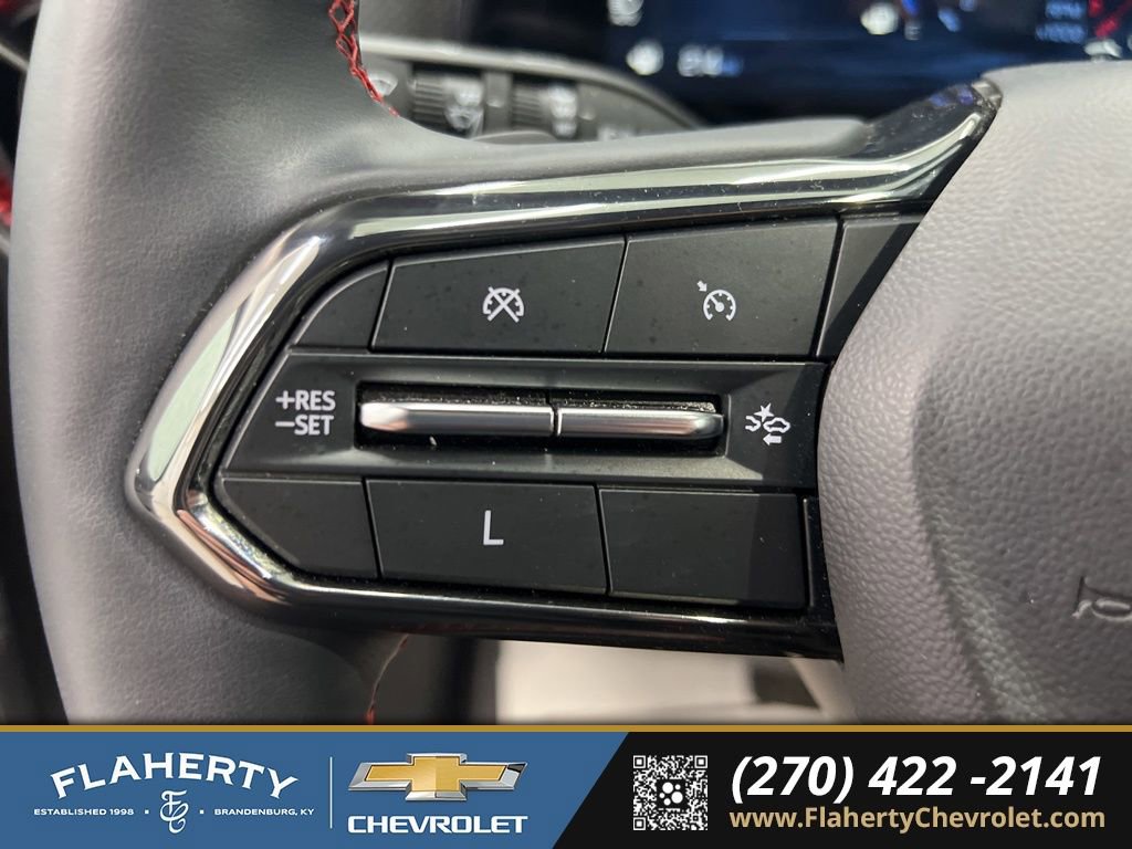 Used 2025 Chevrolet Equinox RS w/ Safety and Technology Package FWD image 25