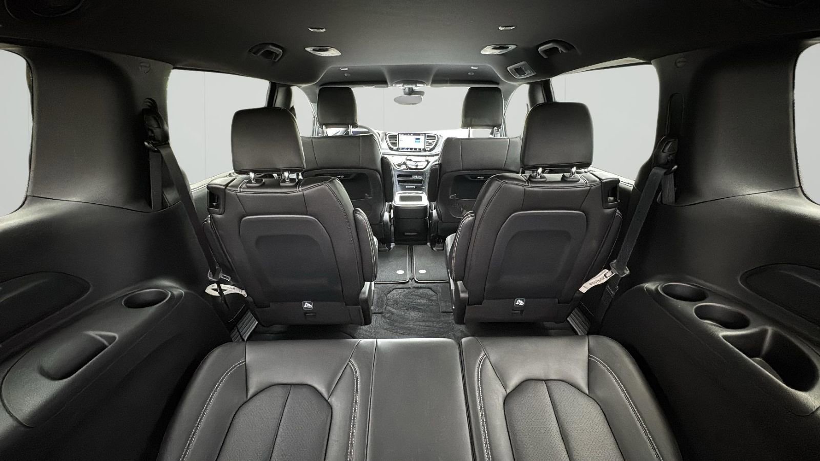 New 2025 Chrysler Pacifica Select AWD/4WD image 20