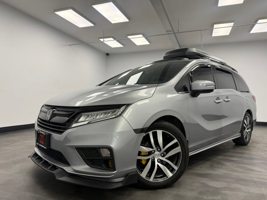 Used 2018 Honda Odyssey Touring image 2