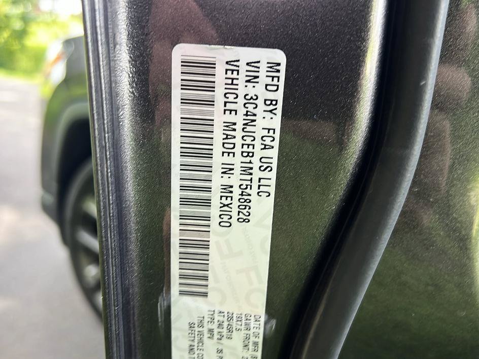 Used 2021 Jeep Compass Latitude w/ Sun and Sound Group FWD image 20