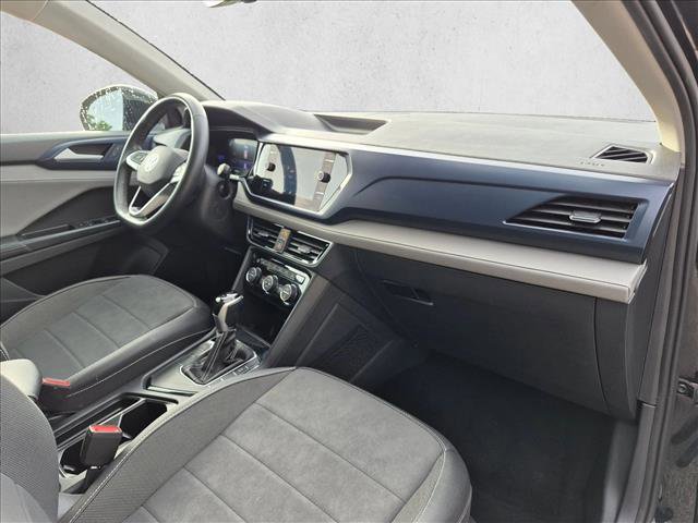 Used 2024 Volkswagen Taos SE FWD image 23