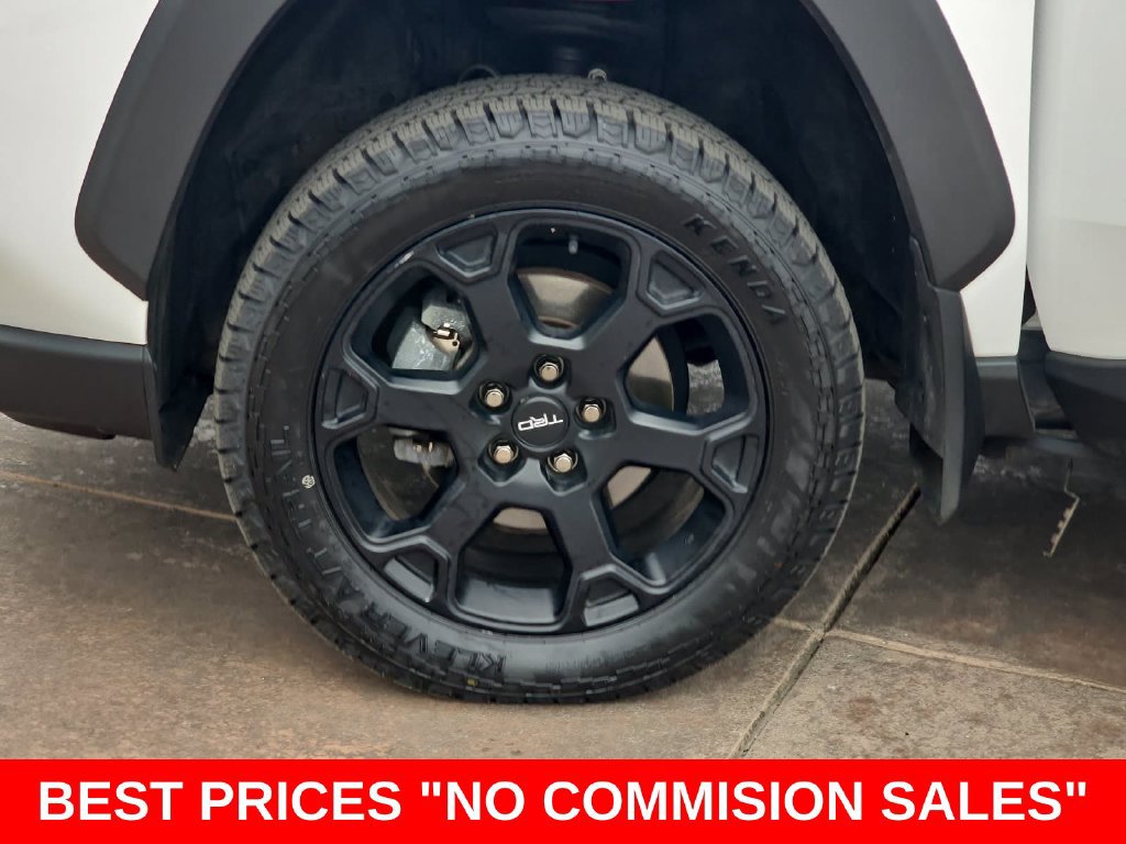 Used 2020 Toyota RAV4 TRD Off-Road AWD/4WD image 36