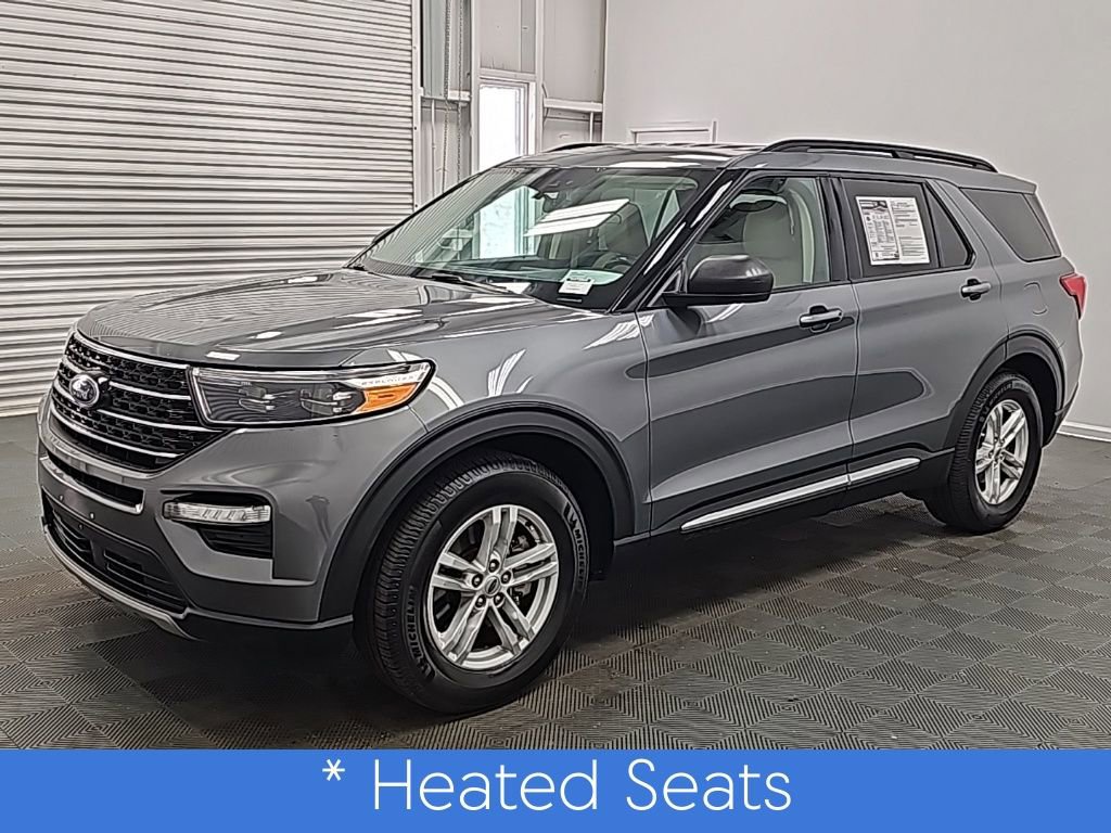 Used 2022 Ford Explorer XLT w/ Equipment Group 202A image 5