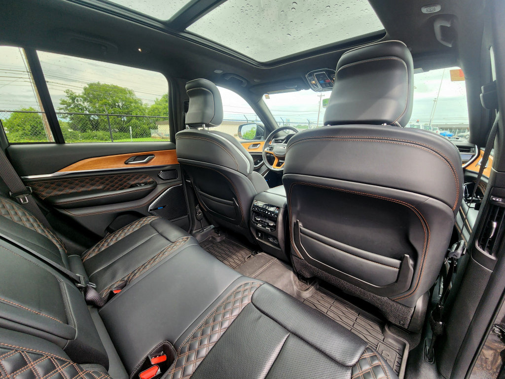Used 2022 Jeep Grand Cherokee Summit AWD/4WD image 51