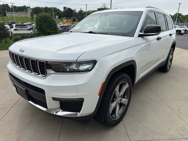 Used 2021 Jeep Grand Cherokee L Limited AWD/4WD image 3