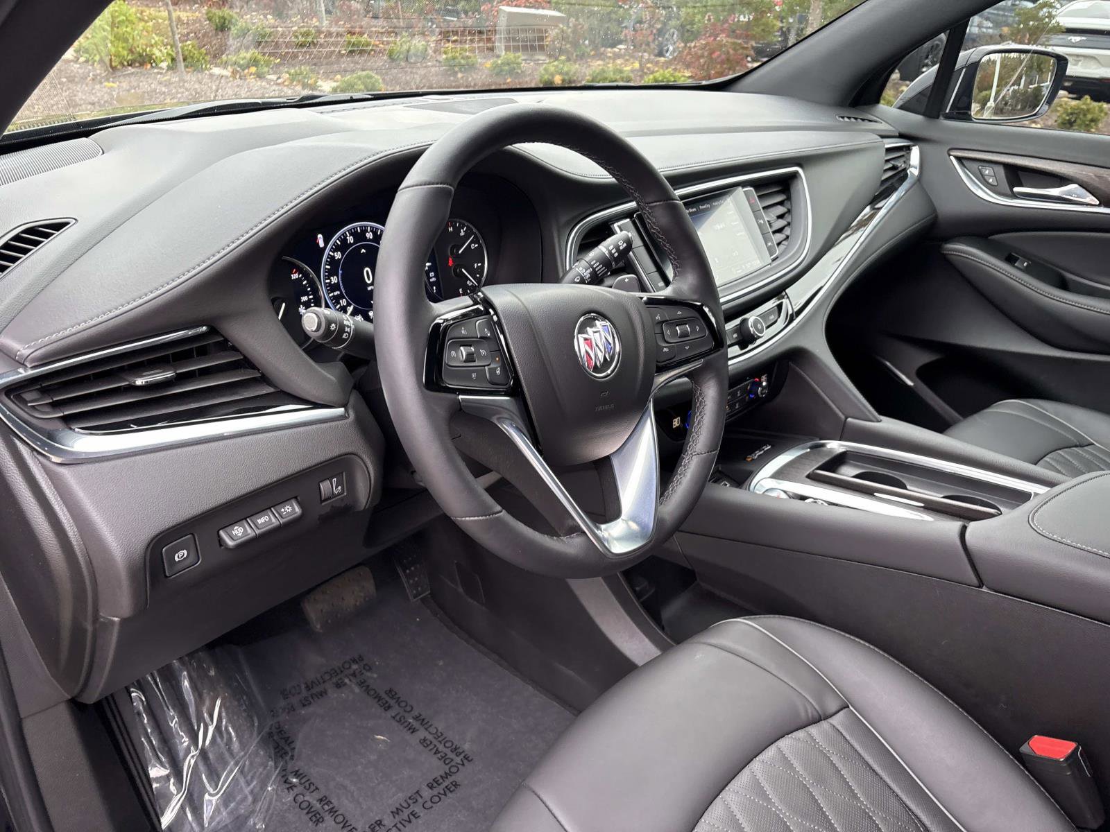 Certified 2023 Buick Enclave Avenir w/ Avenir Technology Package image 18