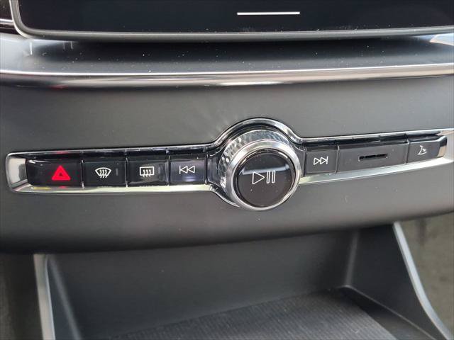 New 2026 Volvo XC90 B6 Plus w/ Protection Package AWD/4WD image 9