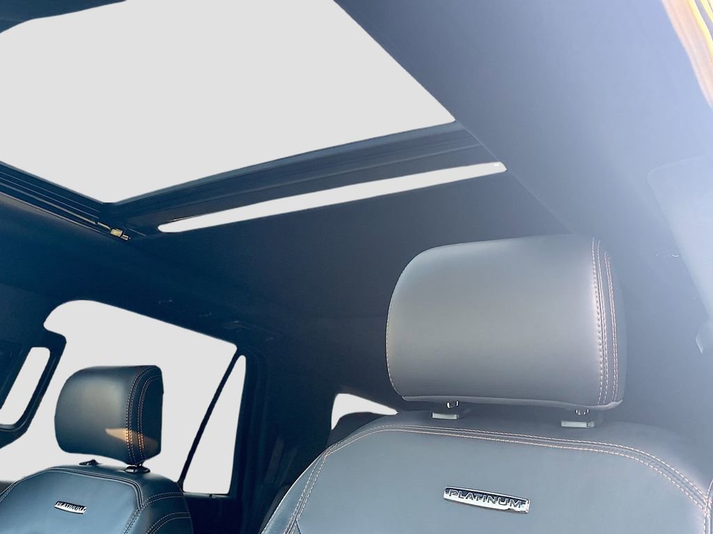 Used 2024 Ford Expedition Max Platinum image 23