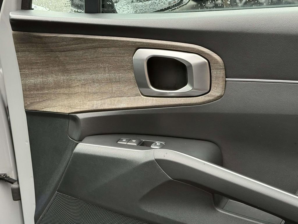 Used 2022 Kia Sorento X-Line EX image 9